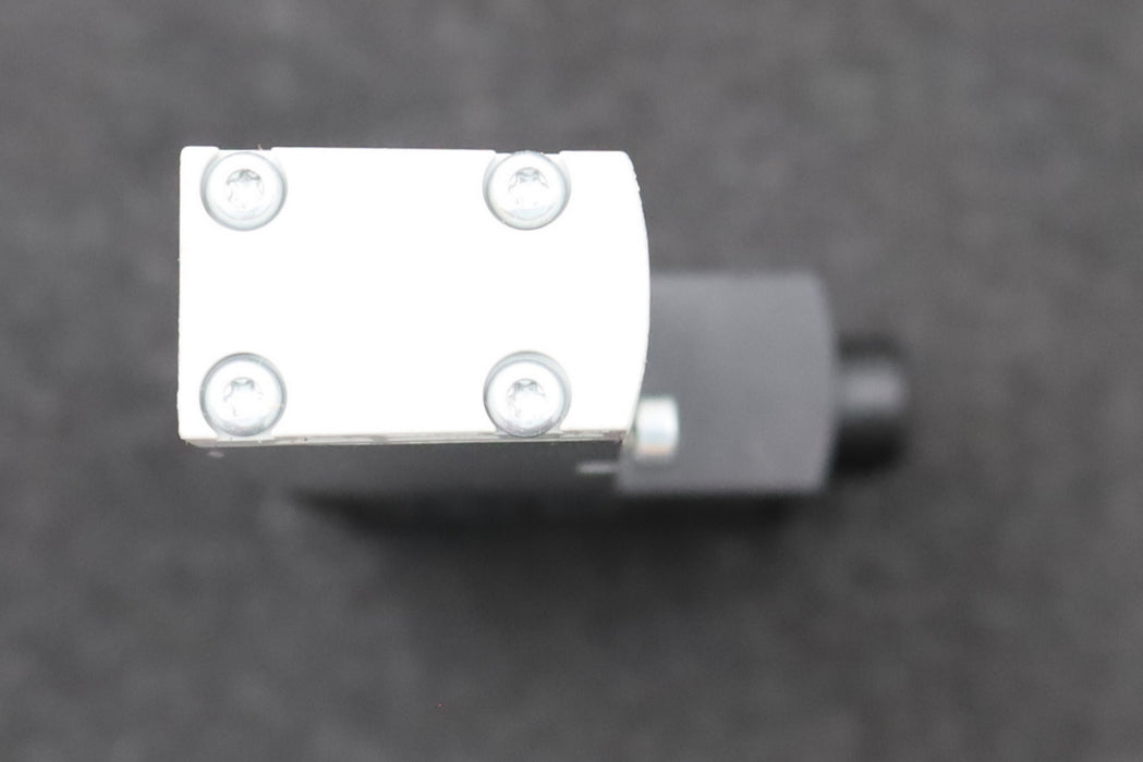 Bild des Artikels FESTO-Magnetventil-magnetic-valve-VSVA-B-P53ED-ZD-A2-1T1L-SA-Art.Nr.-573602