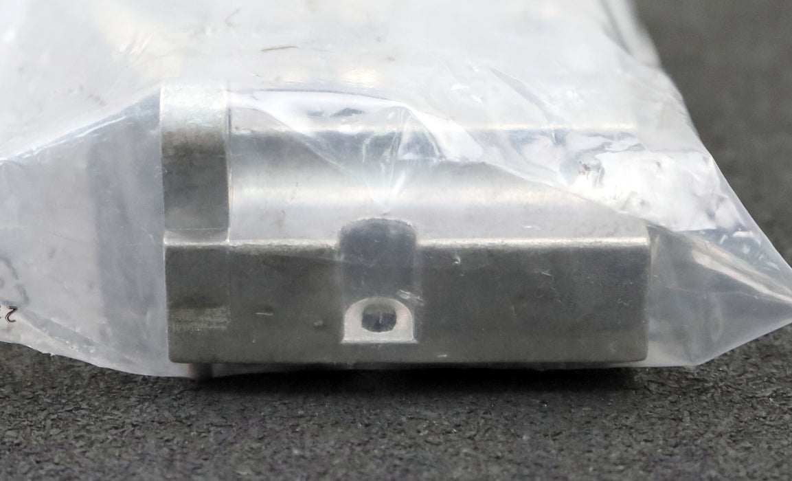 Bild des Artikels FESTO-Endplatte-IEPR-03-7,0-Art.Nr.-18749-unbenutzt-in-OVP