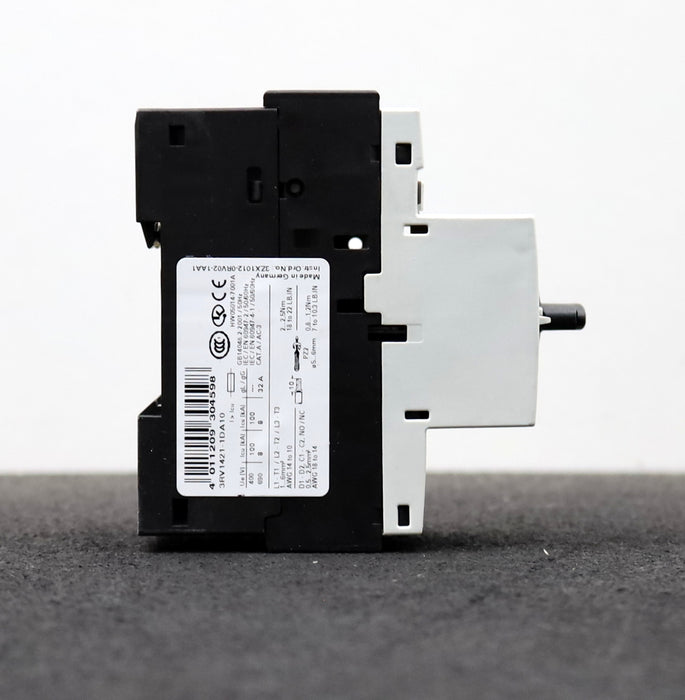 Bild des Artikels SIEMENS-Leistungsschalter-SIRIUS-3RV1421-1DA10-2,2---3,2A-50Hz-unbenutzt-in-OVP