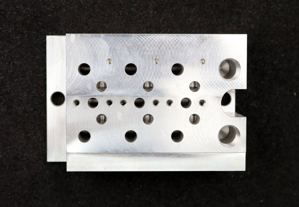 Bild des Artikels FESTO-Anschlussblock-PRS-D-01-1/4-3-SA-Art.Nr.-185540-unbenutzt