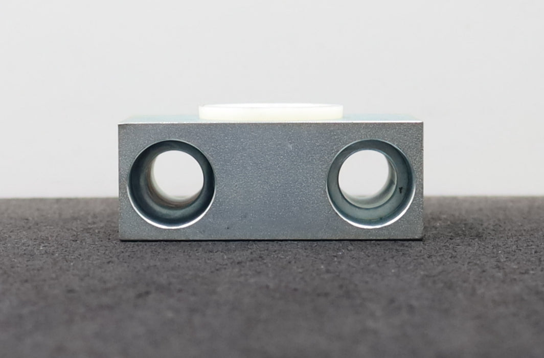 Bild des Artikels FESTO-2x-Lagerstück-bearing-piece-LNZG-160/200-Art.Nr.-035780-unbenutzt