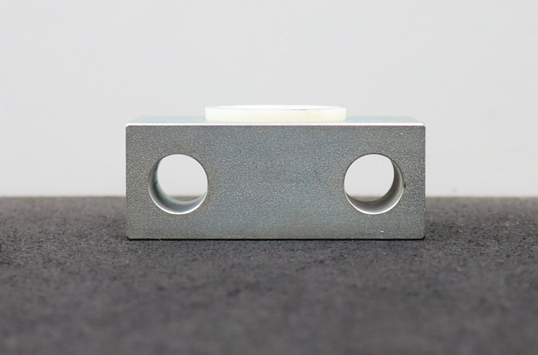 Bild des Artikels FESTO-2x-Lagerstück-bearing-piece-LNZG-160/200-Art.Nr.-035780-unbenutzt