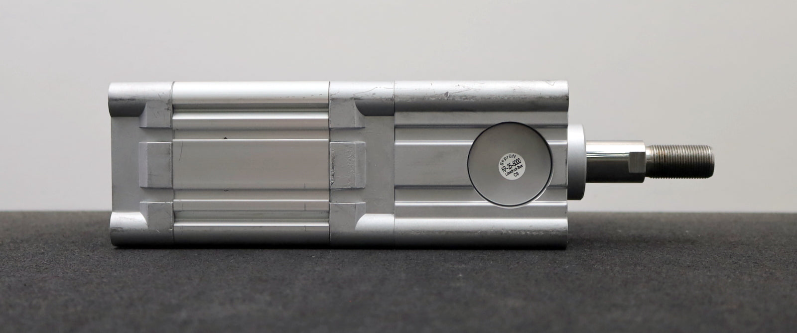 Bild des Artikels FESTO-Normzylinder-standard-cylinder-DNC-80-30-PPV-A-KP-Art.Nr.-163430