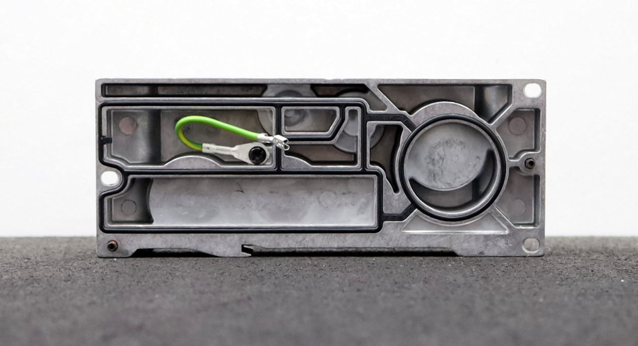 Bild des Artikels FESTO-Endplatte-IEPR-03-7,0-Art.Nr.-18749-ein-Mal-vormontiert-unbenutzt