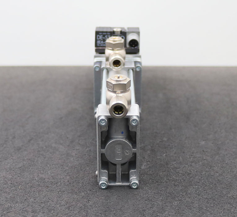 Bild des Artikels DESTACO-Automations-Kraftspanner-82M-103040D8-mit-Spannarm-Haltemoment-380Nm