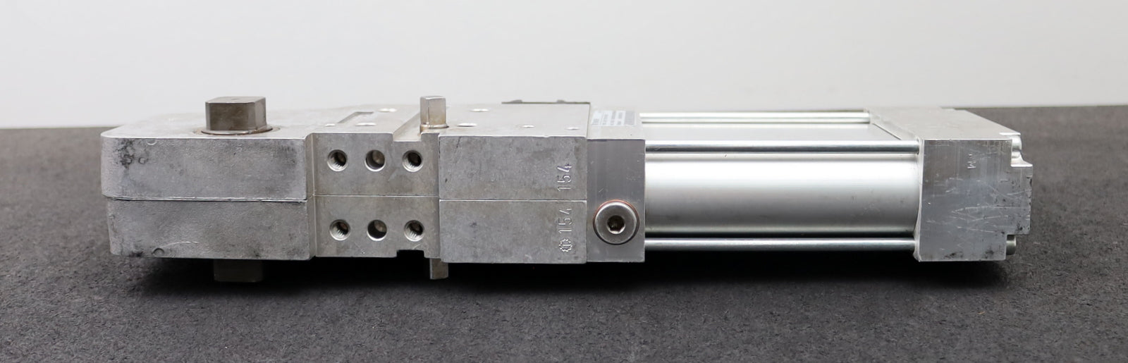 Bild des Artikels TÜNKERS-Vario-Spanner-ohne-Spannarm-V-63.1-Z-A10-T12-45°-105°-KolbenØ-63mm