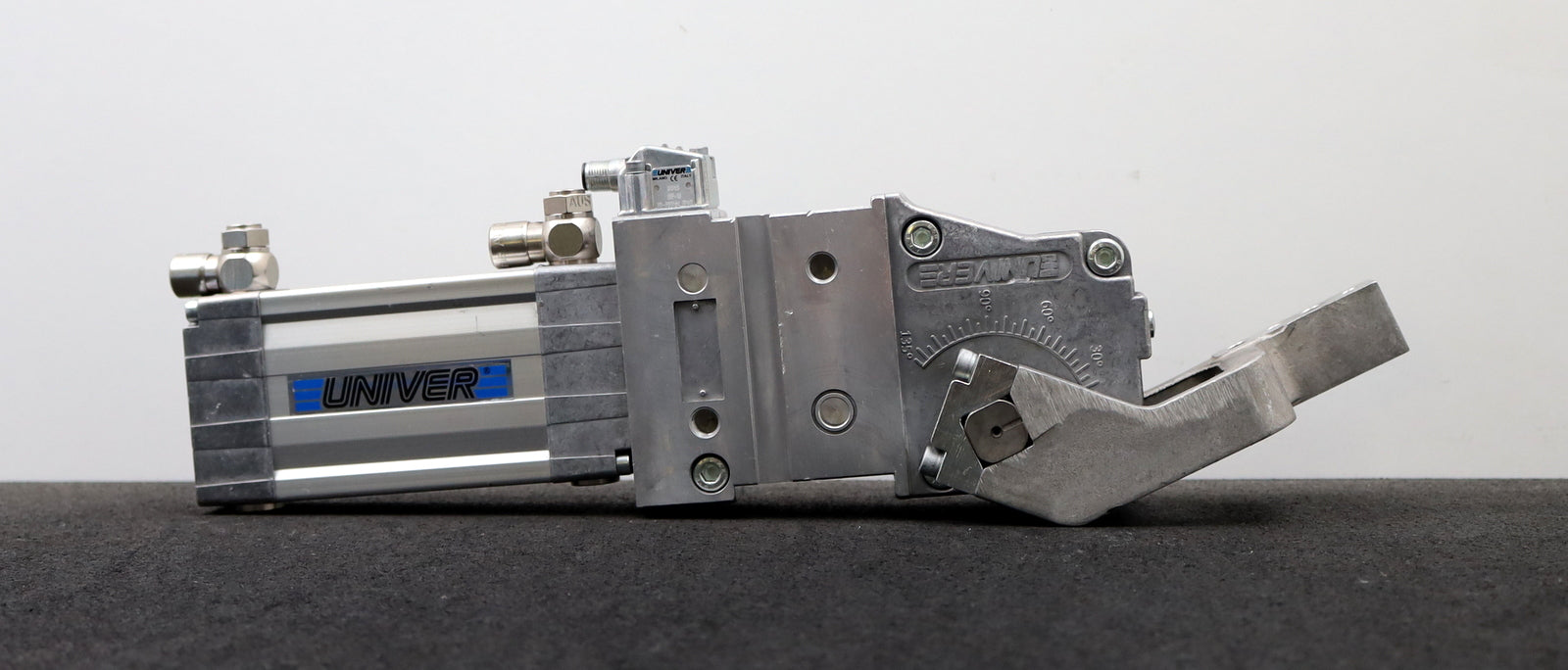 Bild des Artikels UNIVER-Automations-Kraftspanner-mit-Spannarm-UBP50OSE-Haltemoment-1250Nm