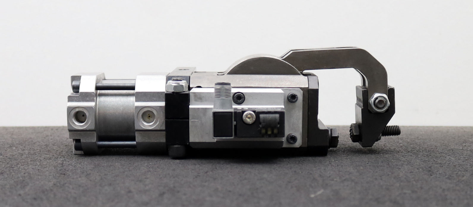 Bild des Artikels VEP-AUTOMATION-Flansch-Greifer-Greifer-Spanner-B40-A1S4-PRA-45-A-A-max.-1400N