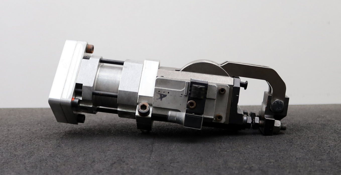 Bild des Artikels VEP-AUTOMATION-Flansch-Greifer-Greifer-Spanner-B40-A2S4-PRA-45-A-C--max.-1400N