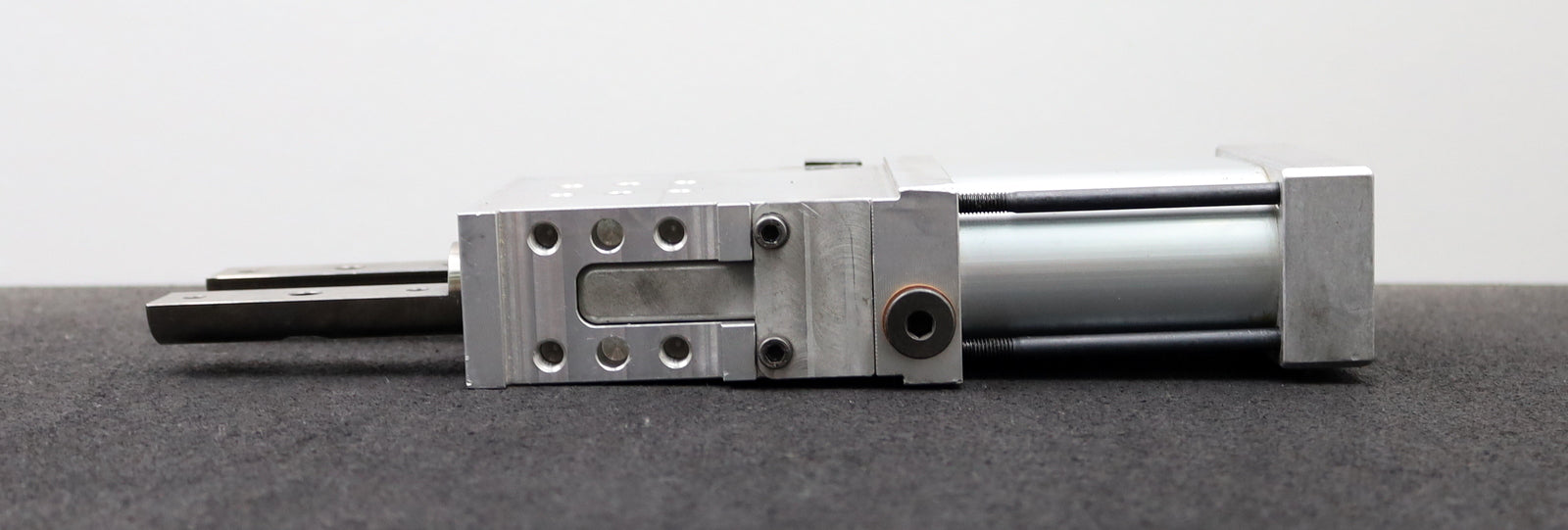 Bild des Artikels VEP-AUTOMATION-Pneumatischer-Stiftzieher-mit-doppelter-Stange-DCPD63-AN-40I