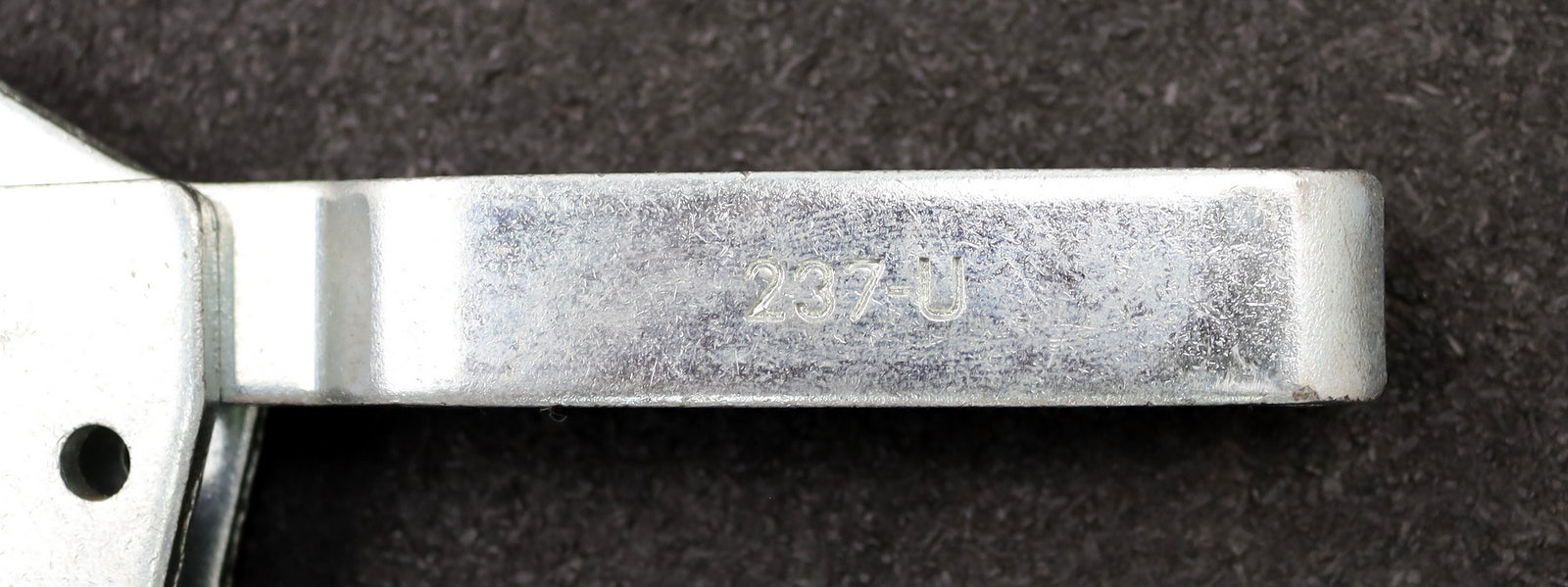 Bild des Artikels DESTACO-Kniehebelspanner-237-U-Höhe-unter-Spannarm-42,3mm-Spannarmlänge-101,5mm