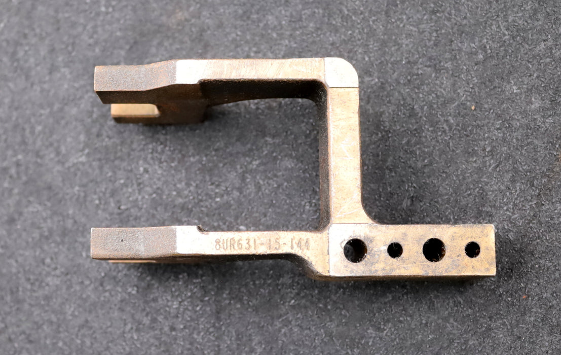 Bild des Artikels DESTACO-Spannarm-8UR634-15-144-Armlänge-144mm-U-Arm-Versatz-nach-Rechts