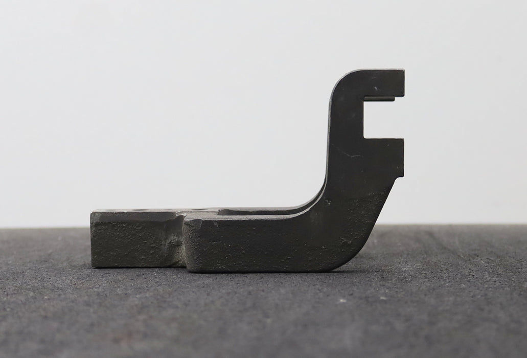 Bild des Artikels DESTACO-Spannarm-8UM501-45-144-Armlänge-144mm-U-Spannarm-mittig-unbenutzt