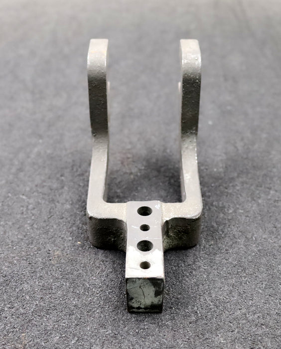 Bild des Artikels DESTACO-Spannarm-8UM501-45-144-Armlänge-144mm-U-Spannarm-mittig-unbenutzt