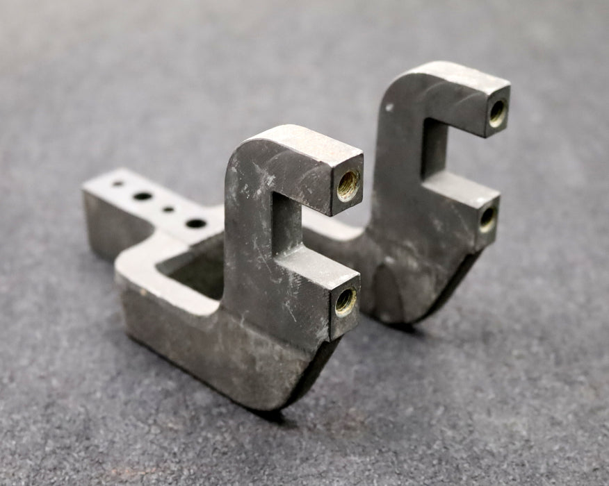 Bild des Artikels DESTACO-Spannarm-8UM631-45-144-Armlänge-144mm-U-Spannarm-mittig-unbenutzt