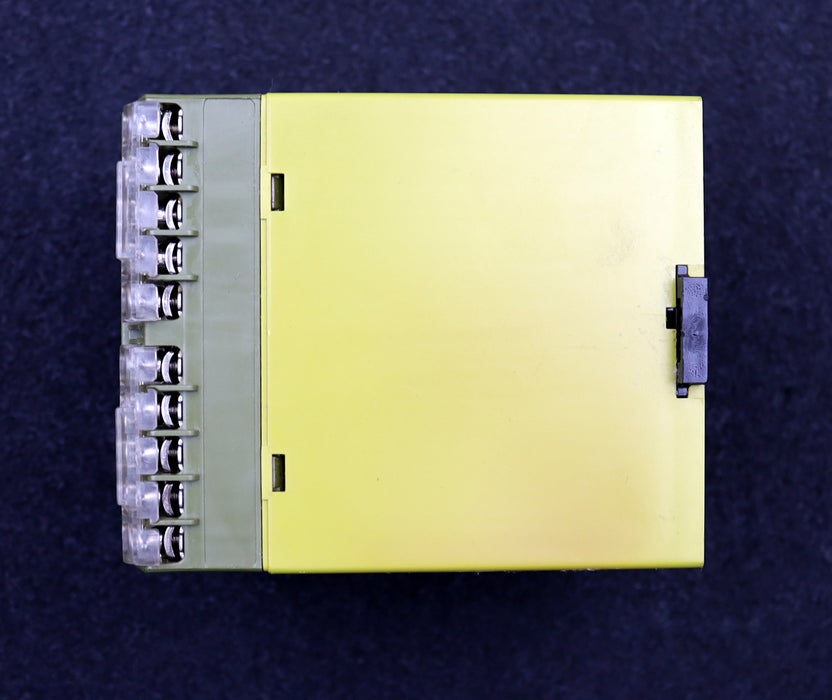 Bild des Artikels PILZ-Sicherheitsschaltgerät-safety-switching-device-PNOZV-300S-24VDC-3S-1Ö-1SZ