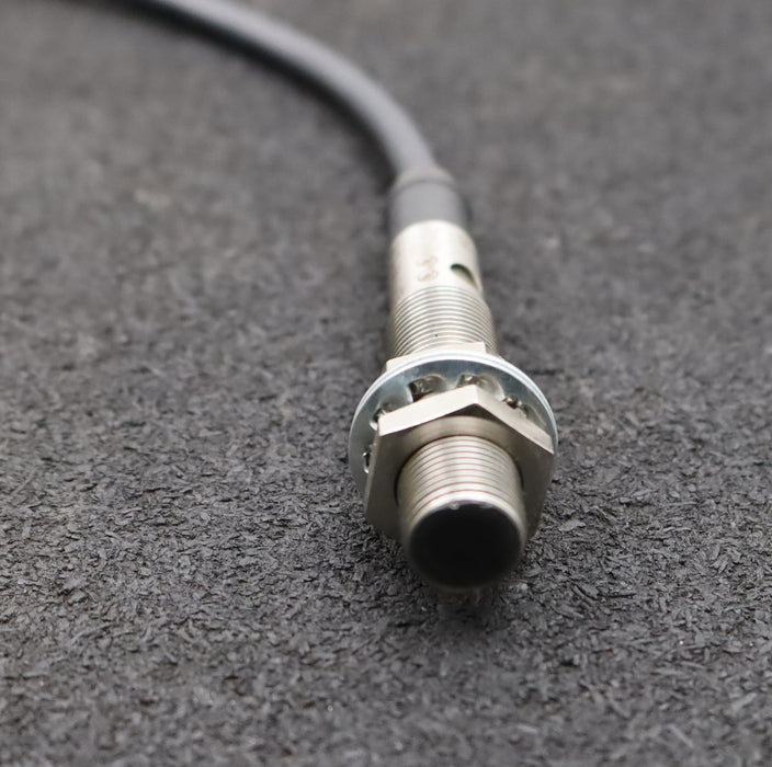 Bild des Artikels BALLUF-Näherungsschalter-BES516-325-A0-C-PU-Sn=-2mm-10-30VDC-200mA-gebraucht