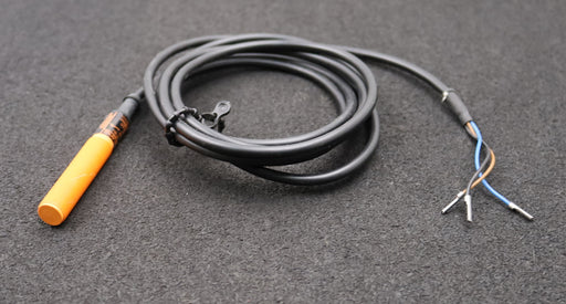 Bild des Artikels EFECTOR-induktiver-Näherungsschalter-IF-3002-APKG-S:-2mm-b-10-55VDC-250mA