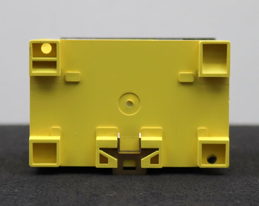 Bild des Artikels BENDER-Asymmetrie--und-Unterspannungsrelais-AUR-381-Art.Nr.-935638-UN=-400VAC