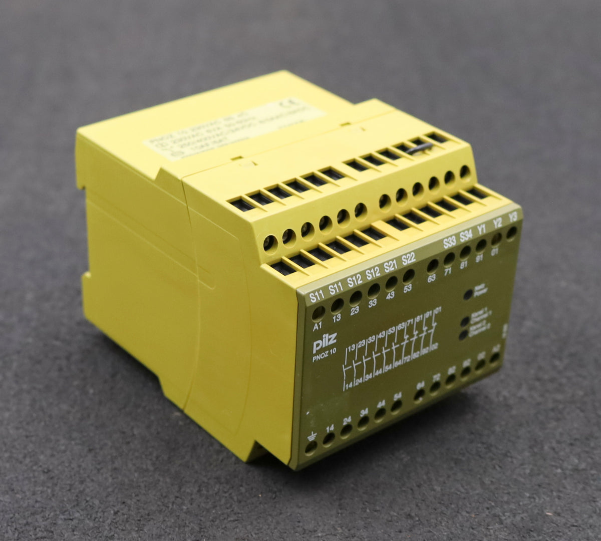 PILZ Sicherheitsschaltgerät PNOZ X7 230VAC - 2 Schließer Für Maschinensicherheit