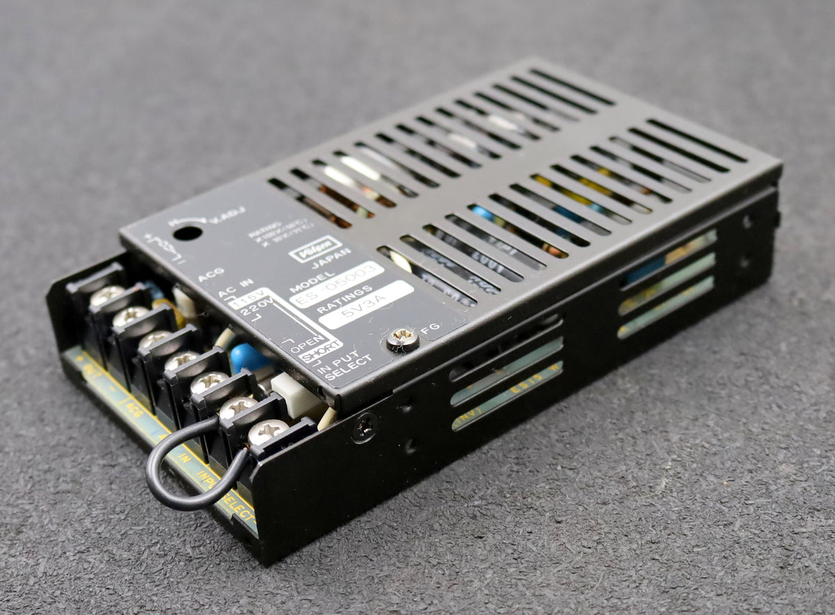 VOLGEN Netzteil Model ES-05003 5V 3A gebraucht — happy-parts.de