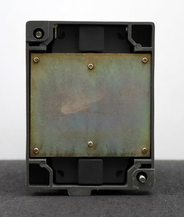 Bild des Artikels SIEMENS-Leistungsschütz-3TB4717-0B-90A-600V-Spulenspannung-240VDC-gebraucht