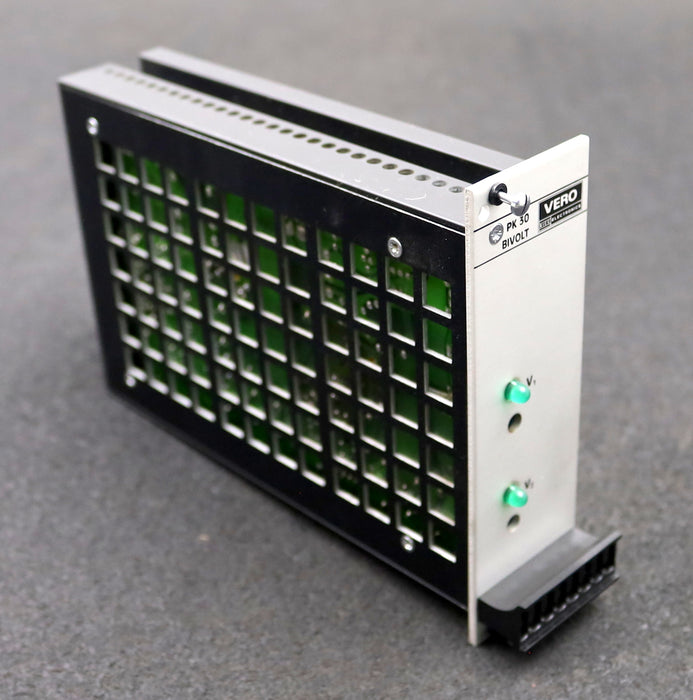 Bild des Artikels VERO-Netzteil-PK30-BIVOLT-Typ:-116-15408-S-Nr.:-B7644-220VAC-47-400Hz-50W