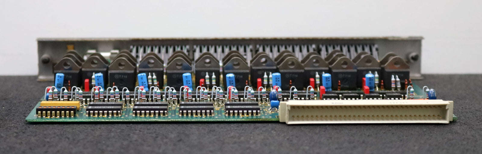 Bild des Artikels BOSCH-Digital-Output-Board-050560-403401-A24/0,5-e-gebraucht