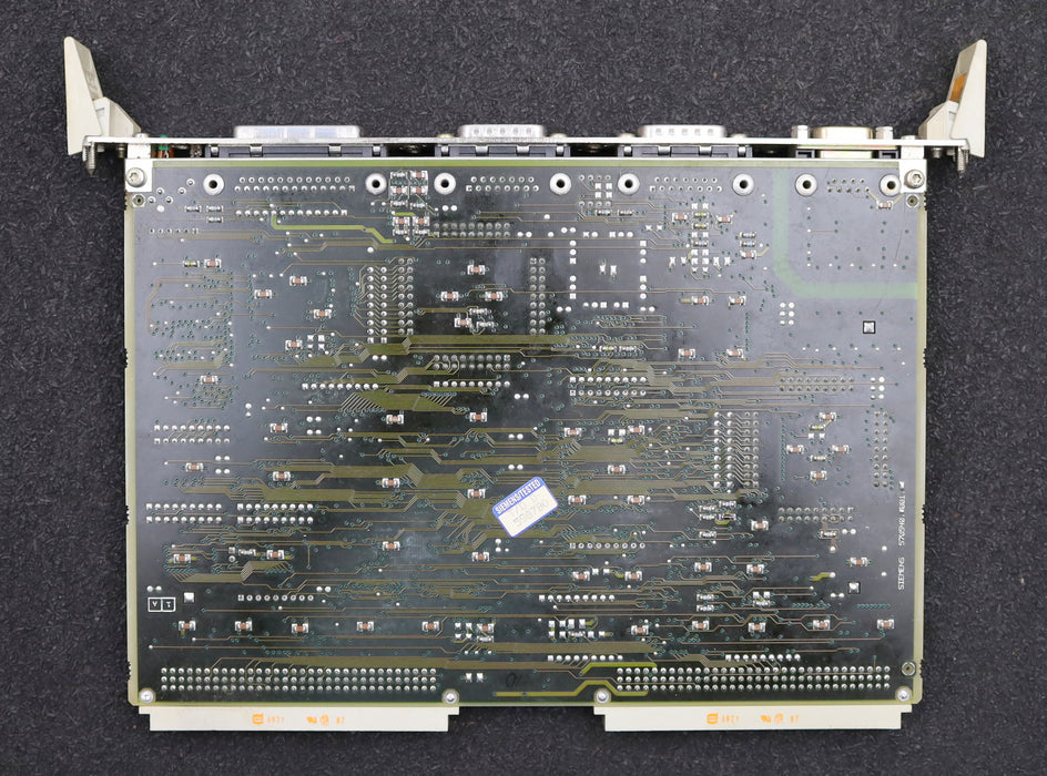 Bild des Artikels SIEMENS-SINUMERIK-CPU-Platine-6FC5110-0CB01-0AA0-Version-B-gebraucht