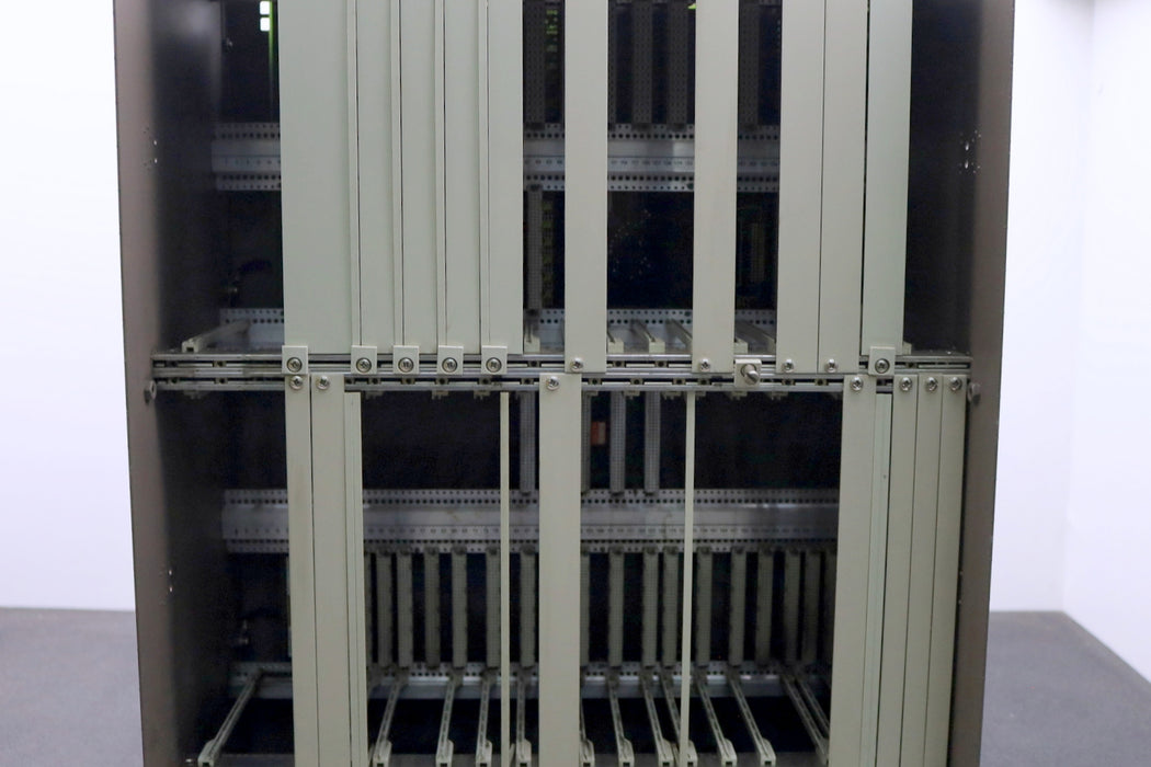 Bild des Artikels SIEMENS-SINUMERIK-8M-Rack-6FC3881-0JA-Z-0HA-Z-Nr.-A-1459633-wie-auf-Bildern