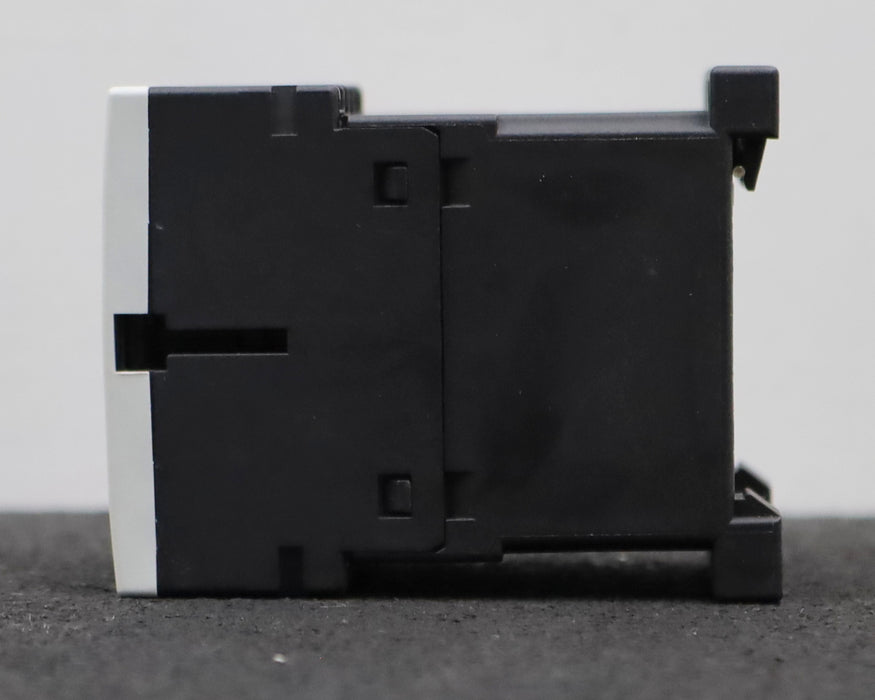 Bild des Artikels SIEMENS-Hilfsschütz-3RH1131-1AB00-Spulenspannung-24VAC-50/60Hz-unbenutzt