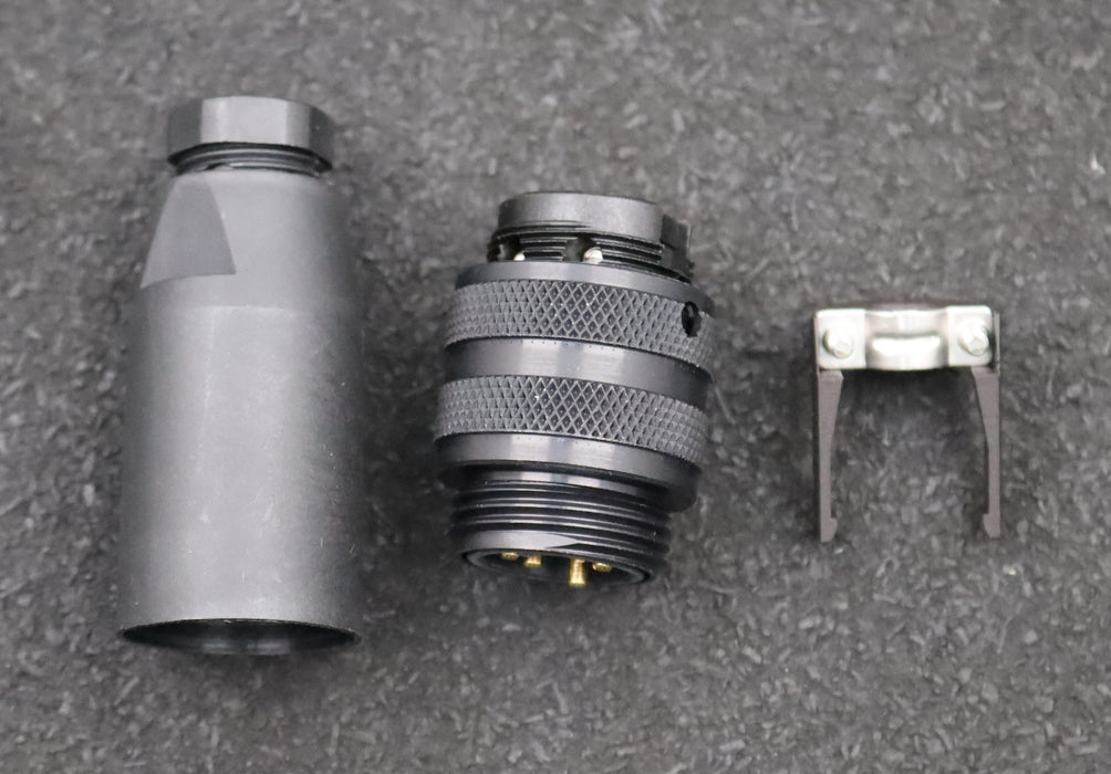 Bild des Artikels MURR-ELEKTRONIK-7/8''-St.-0°-Schraubklemmanschluss-Male-5-pol-unbenutzt-in-OVP