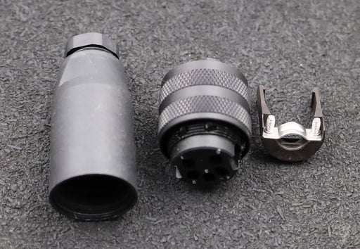 Bild des Artikels MURR-ELEKTRONIK-7/8''-Bu.-0°-Schraubklemmanschluss-Female-5-pol-unbenutzt-in-OVP