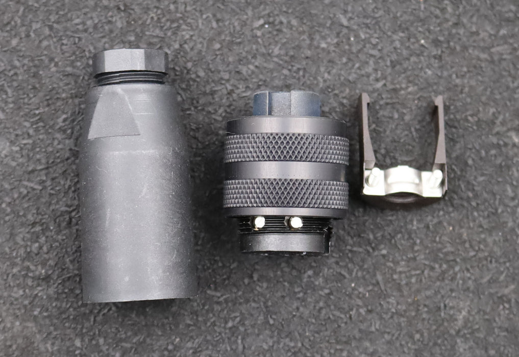 Bild des Artikels MURR-ELEKTRONIK-7/8''-Bu.-0°-Schraubklemmanschluss-Female-5-pol-unbenutzt-in-OVP