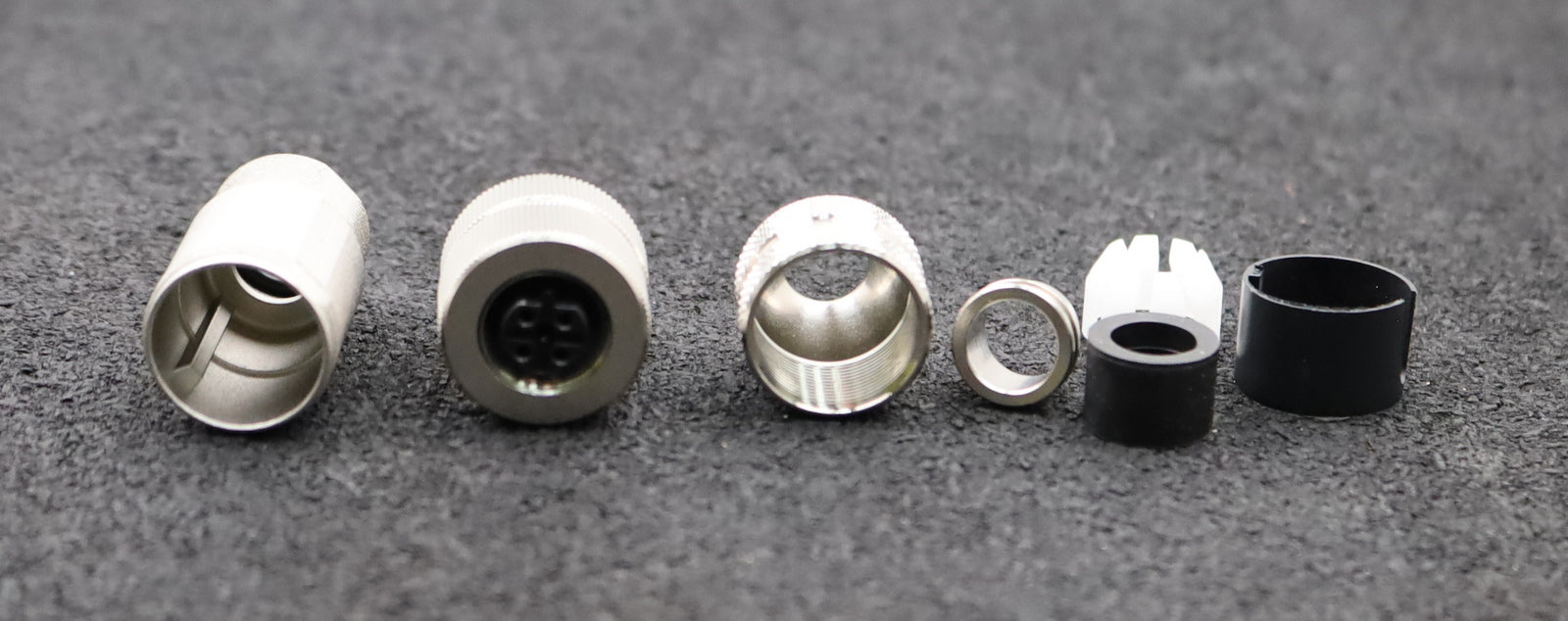 Bild des Artikels MURR-ELEKTRONIK-M12-Bu.-0°-B-kod.-Schraubklemmanschluss-Female-5-pol-in-OVP