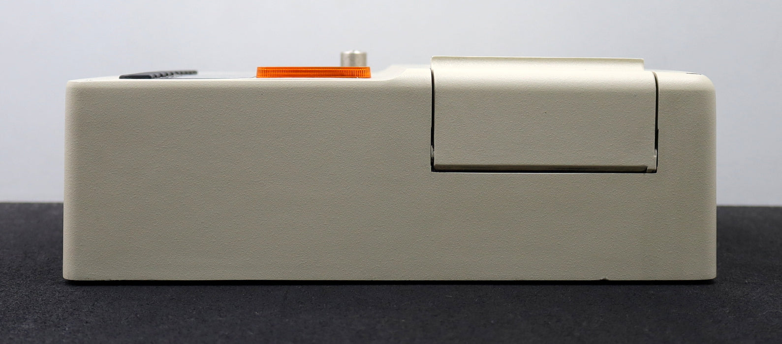 Bild des Artikels MANNESMANN-KIENZLE-Maschinendatenerfassung-BDE-Typ-2450-22-220VAC-50Hz