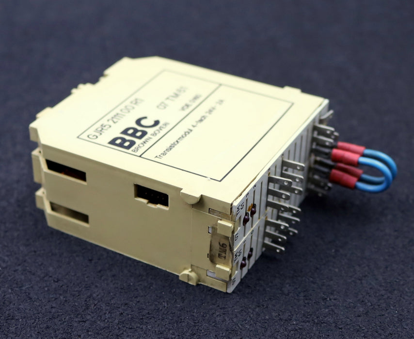 Bild des Artikels BOSCH-Relaismodul-GJR5-2111-00-R1--07-TM61-4-fach-24VDC-2A-gebraucht