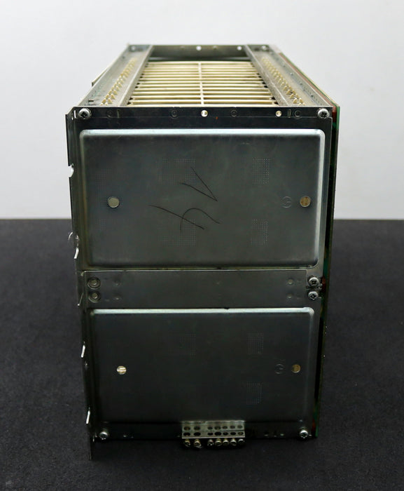 Bild des Artikels BBC-Rack-GJR5-1331-00-R1-ohne-Einschübe-mit-rückseitiger-Platine-GJR5-1319-11-P4