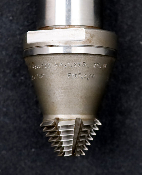 Bild des Artikels KLINGELNBERG-Palloid-Wälzfräser-m=-1,25-17°30´-EGW-Zahnform-III-1gg.-Re.-95%