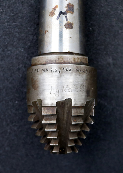 Bild des Artikels KLINGELNBERG-Palloid-Wälzfräser-m=-2,5-EGW-20°-Zahnform-I-1gg.-Li.-WN2,5g-32