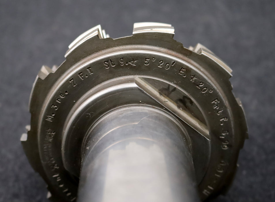 Bild des Artikels KLINGELNBERG-Palloid-Wälzfräser-m=-3-EGW-20°-Zahnform-I-1gg.-Rechts-WN3-39-57