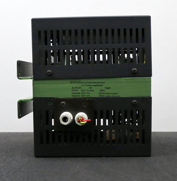 Bild des Artikels KUHNKE-Spannungskonstanthalter-und-Störspannungsdämpfer-Typ-SD-250---T40/B-