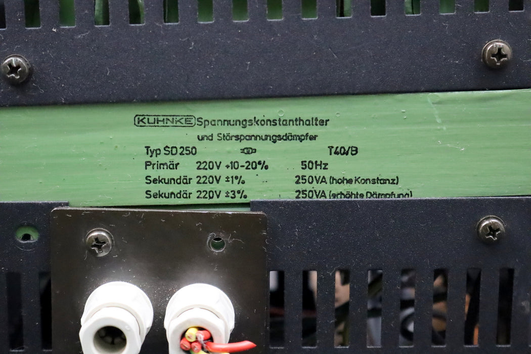 Bild des Artikels KUHNKE-Spannungskonstanthalter-und-Störspannungsdämpfer-Typ-SD-250---T40/B-