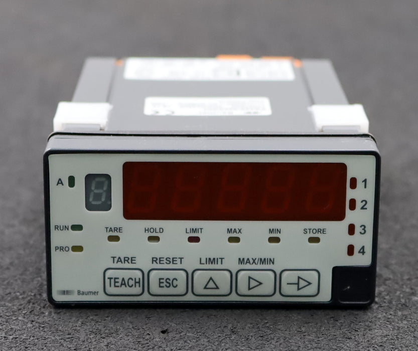 Bild des Artikels BAUMER-Einbaumessgerät-für-Strom-und-Spannung-Nr.-11041955-115/230VAC-50/60Hz-