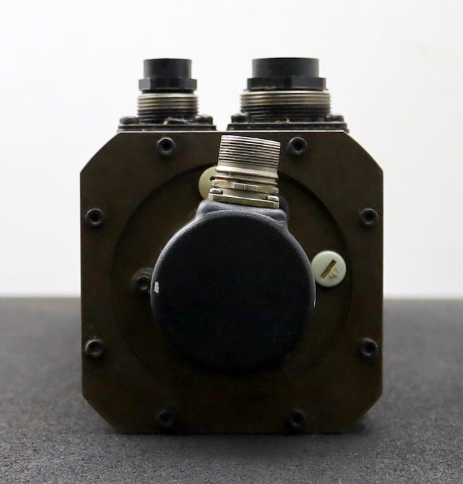 Bild des Artikels BOSCH-Bürstenloser-Servomotor-SD-B3.068.030-10.000-6,8Nm-I0=-6,3A-Tacho-2,7mVmin