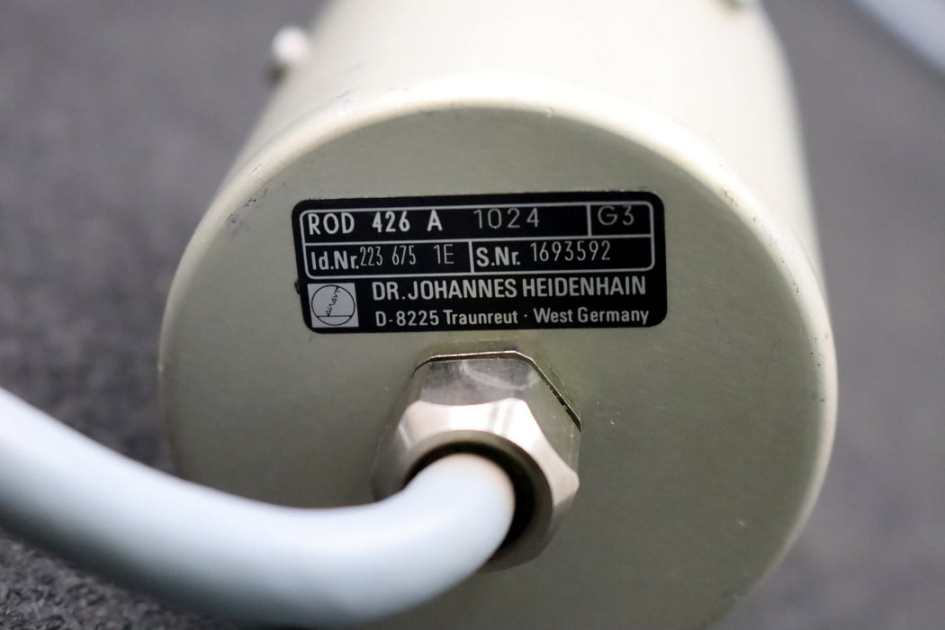Bild des Artikels HEIDENHAIN-Drehgeber-Rotary-encoder-ROD-426-mit-1024-Inkrementen-Nr.-223-675-1E