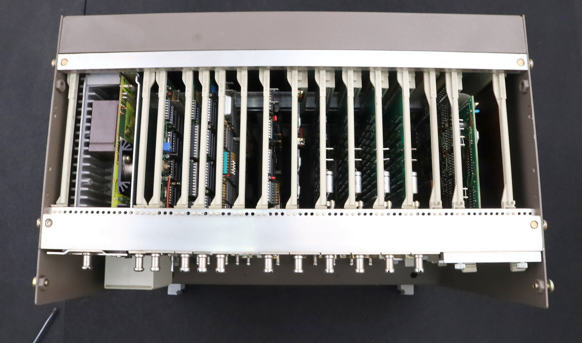 Bild des Artikels SIEMENS-SINUMERIK-3T-6FC3112-0FA-Z-24VDC-85W-komplett-bestückt-gebraucht