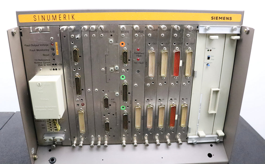 Bild des Artikels SIEMENS-SINUMERIK-3T-6FC3112-0FA-Z-24VDC-85W-komplett-bestückt-gebraucht