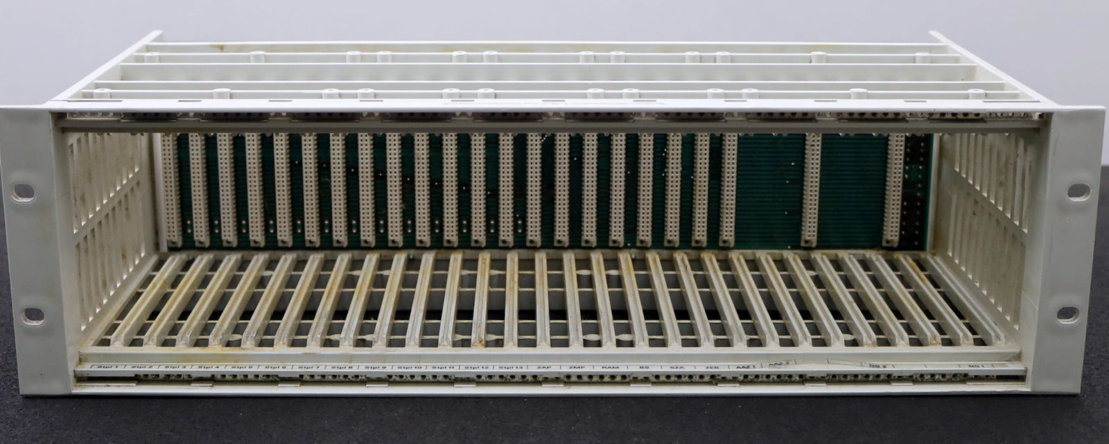 Bild des Artikels HECKLER-&-KOCH-/-BWO-RACK-für-CNC-783/784-114-005-+-Board-115-021-050.100.025.05
