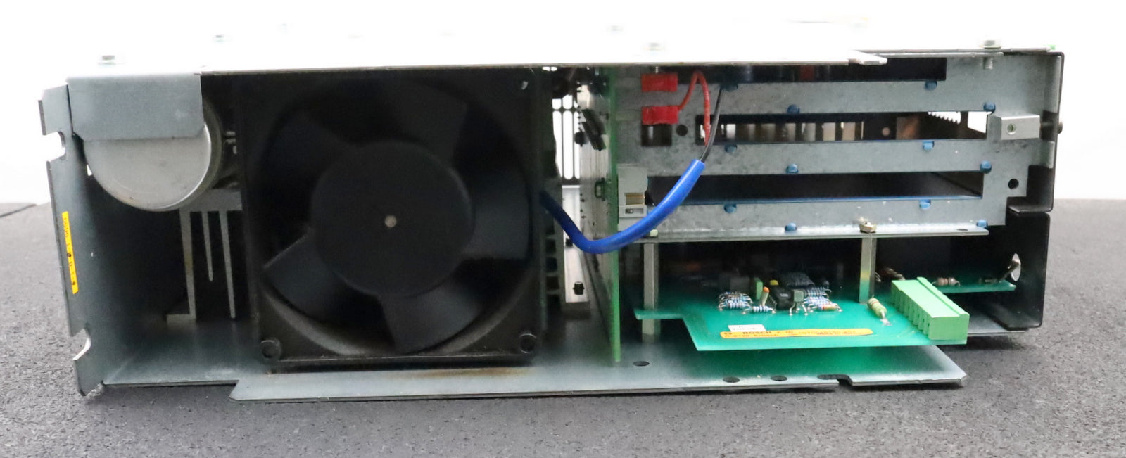 Bild des Artikels BOSCH-Versorgungsmodul-VM-60-T-Art.Nr.-047888-322-520VDC-60A